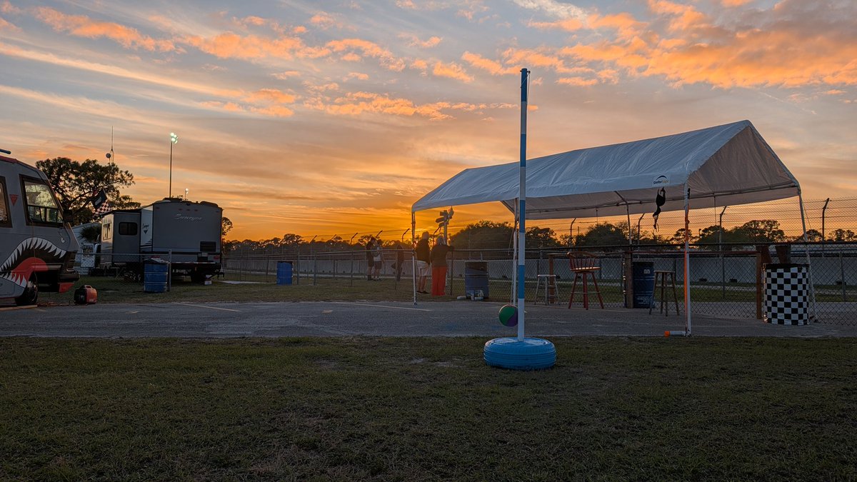 Doug 🏎️🏁🥃 🤳 tweet media