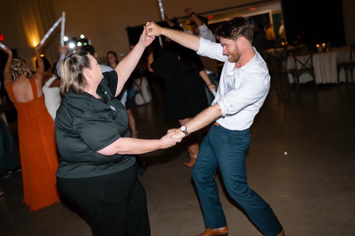 Invite me to your wedding I’ll dance with any1