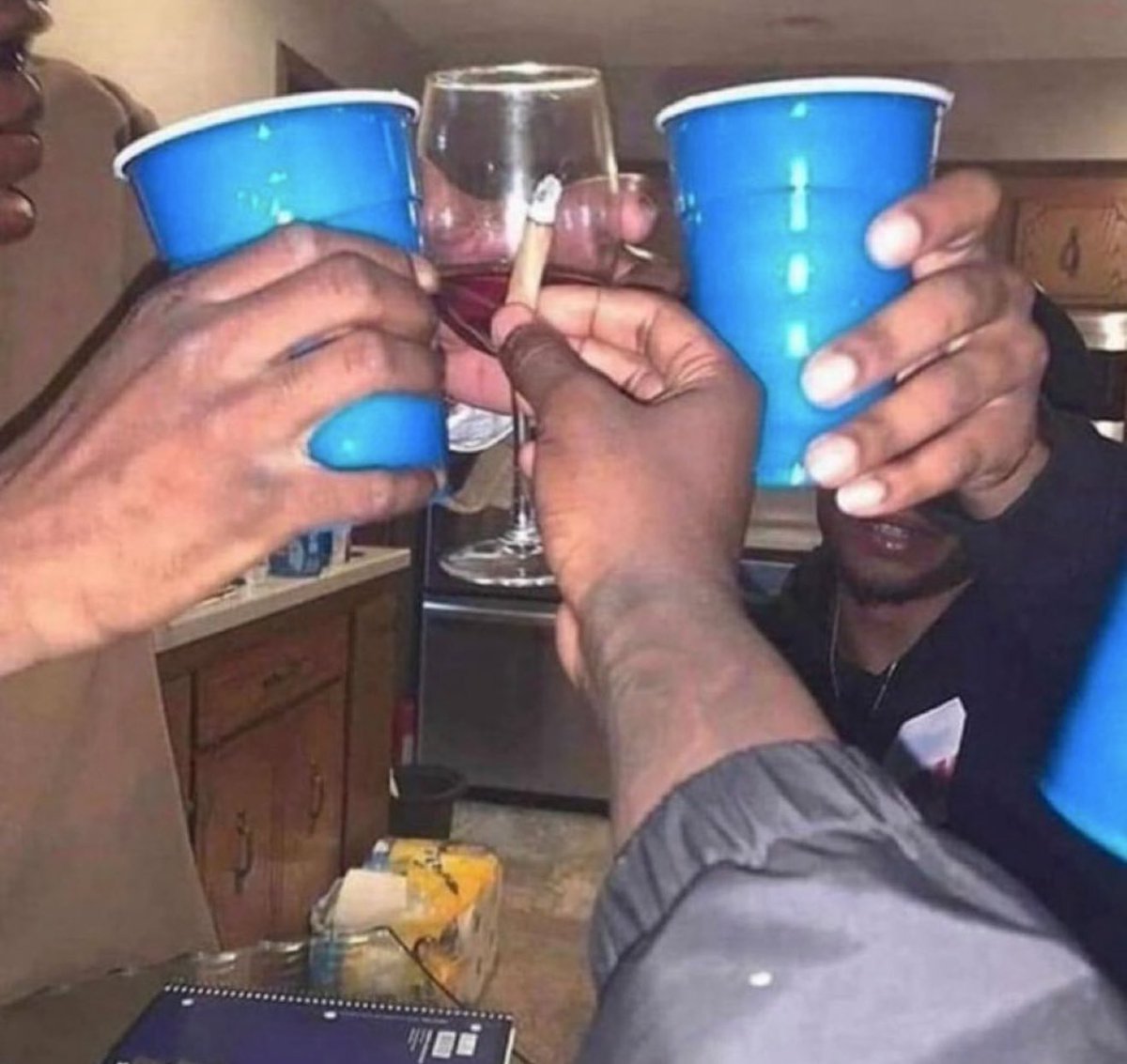 【420】NEWS tweet media