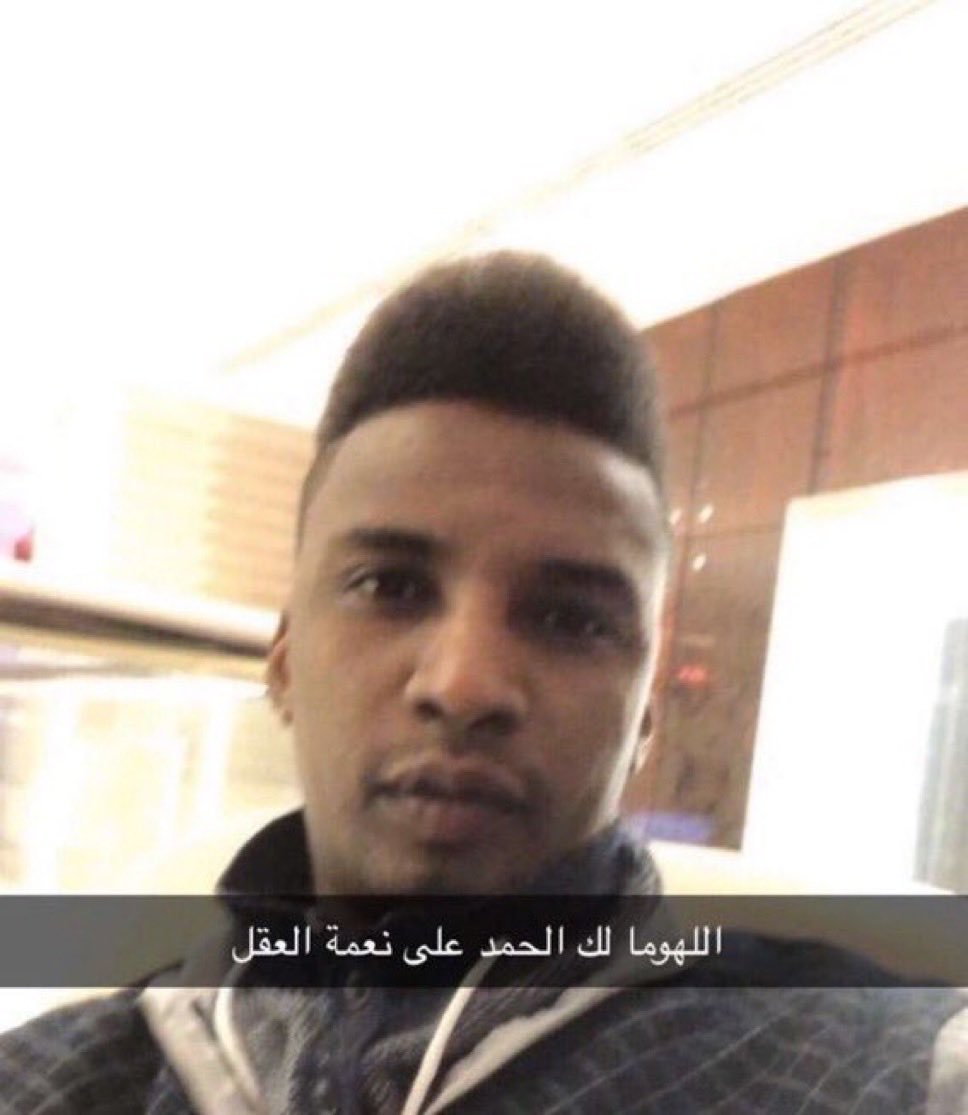 مُىدر tweet media