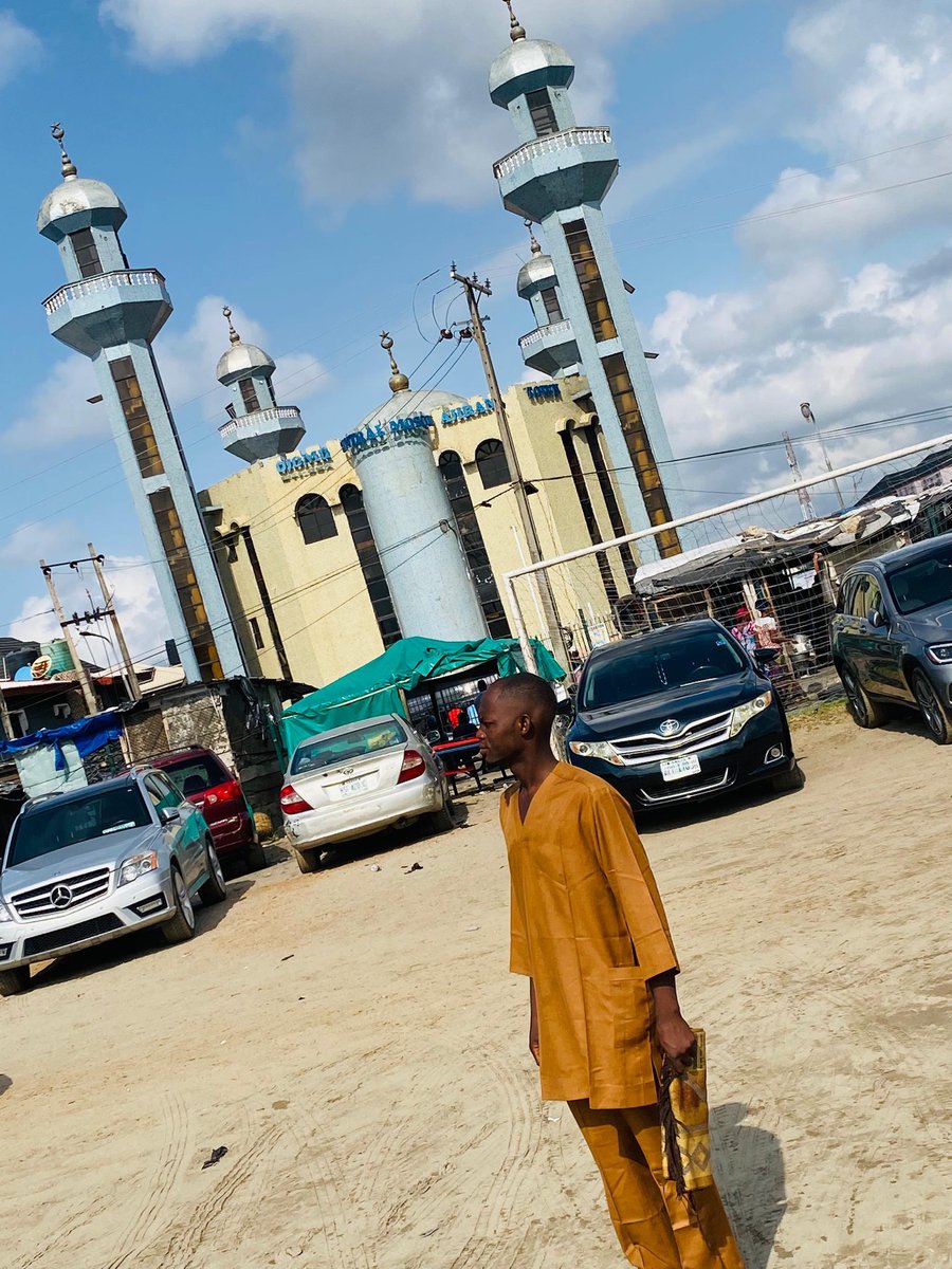 AGrabua's tweet photo. Eid Mubarak 💐✌️ https://t.co/JGXSTHbu5k