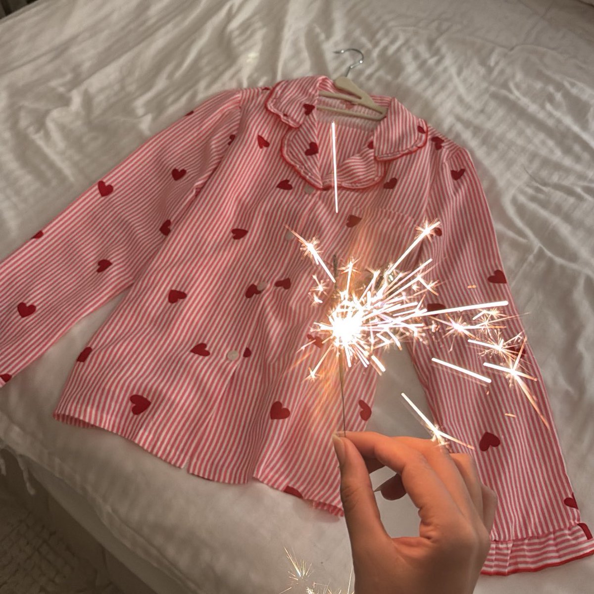 شّهد tweet media