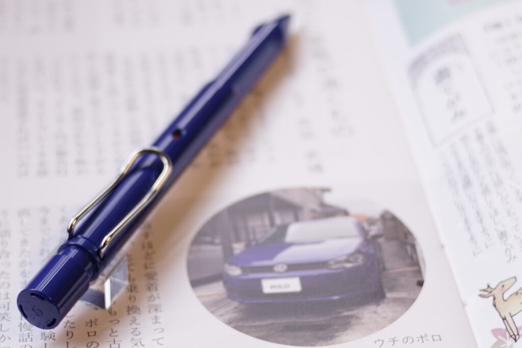 Pen and message. tweet media