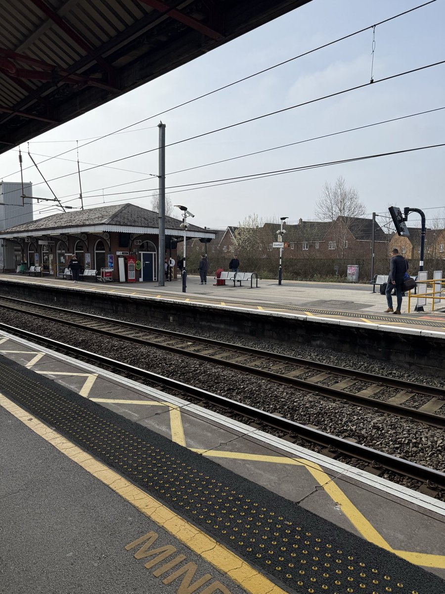 Pete Lewis tweet media