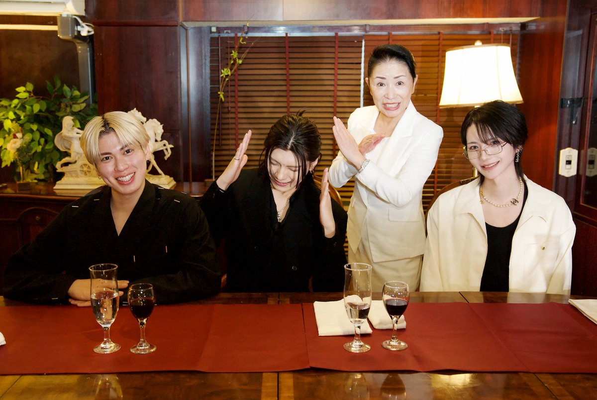 ゲイバイゲイズ【公式】 tweet media