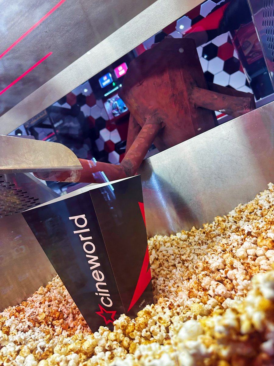 Cineworld tweet media