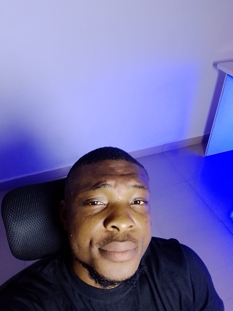 Creative UI tweet media