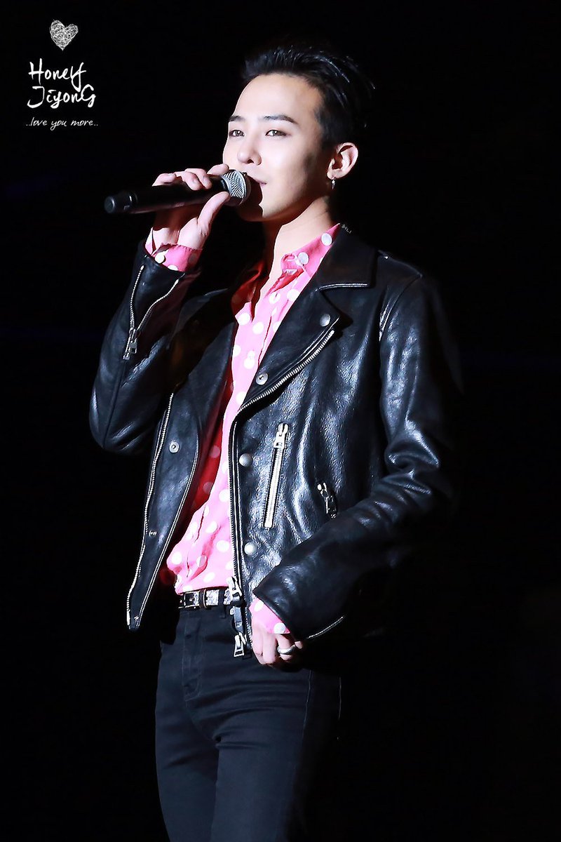 허니지용♡ tweet media