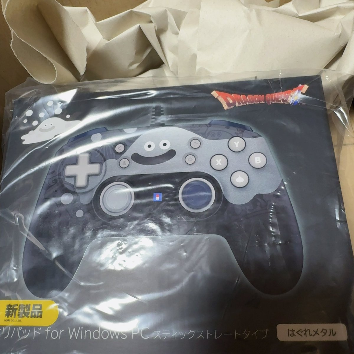 raku__321's tweet photo. 到着予定日より2-3日早く届いた🫢
PS4のコントローラー卒業👩‍🎓 https://t.co/arhdlfHrZJ