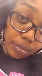 Izzy 👻 tweet media