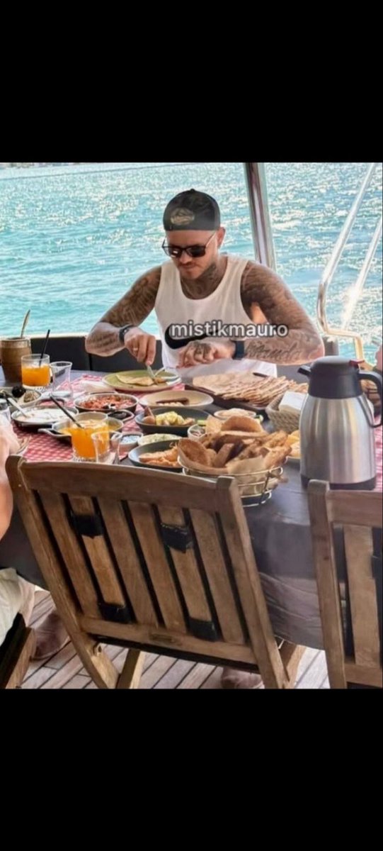 🇨🇦 tweet media