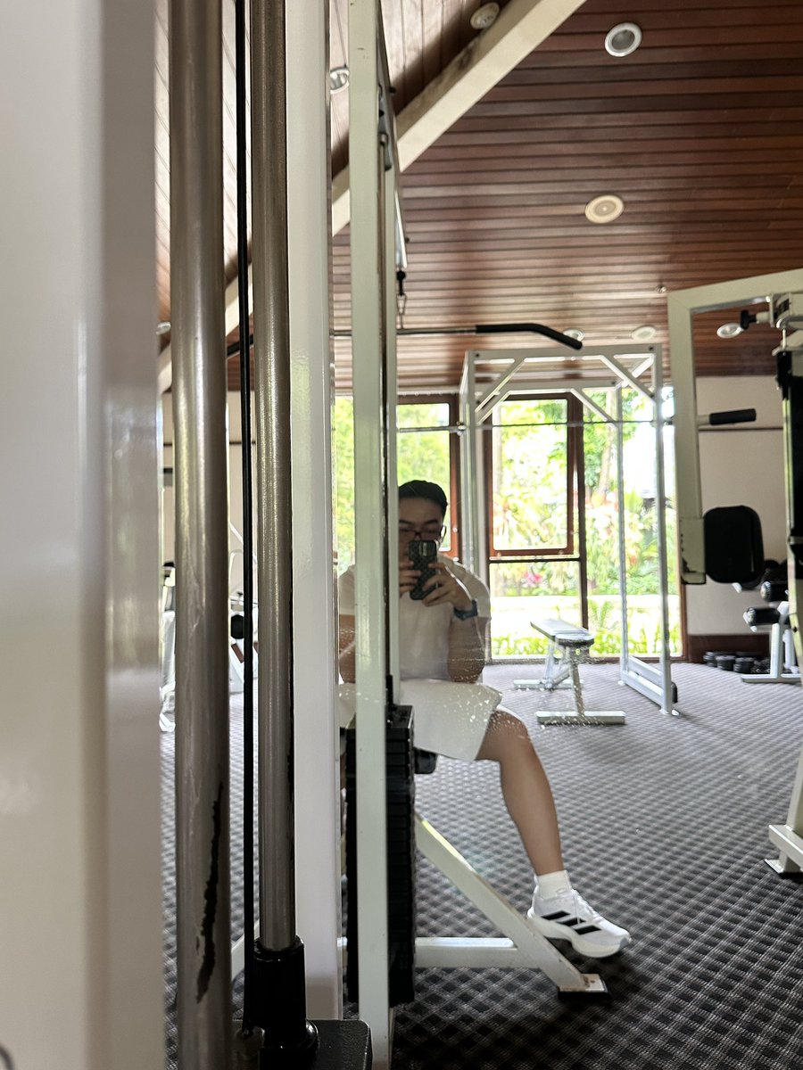 seri/gala tweet media