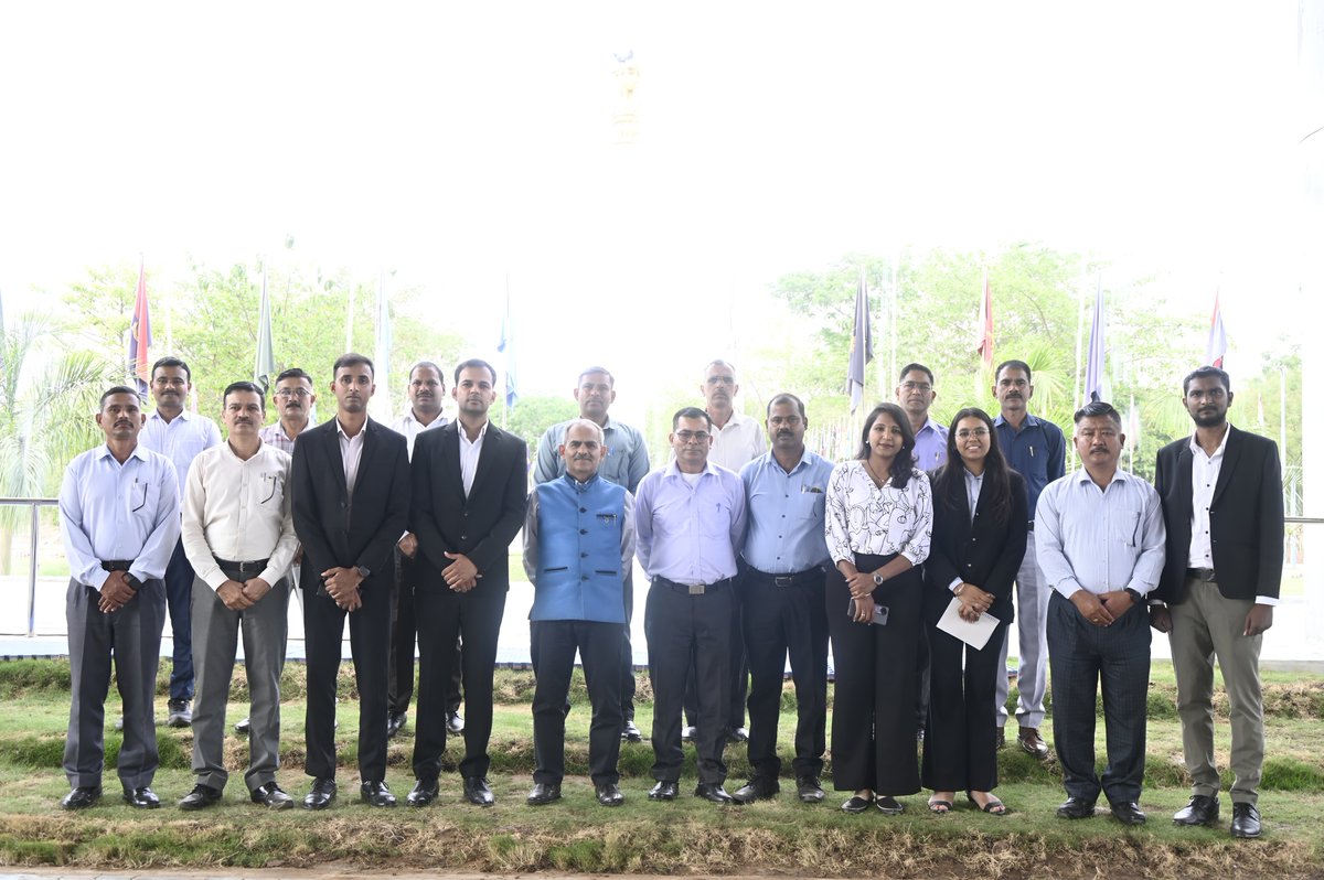 sisdssrru's tweet photo. Taking GMDC to new heights! 
From March 9th - 19th, GMDC officials underwent intensive #DroneTraining to integrate advanced UAV tech into our mining operations. We’re leveling up for a smarter, more efficient future.

#GMDC #Innovation #Mining #Gujarat #TechInMining #Drones https://t.co/DQYa6VICpv