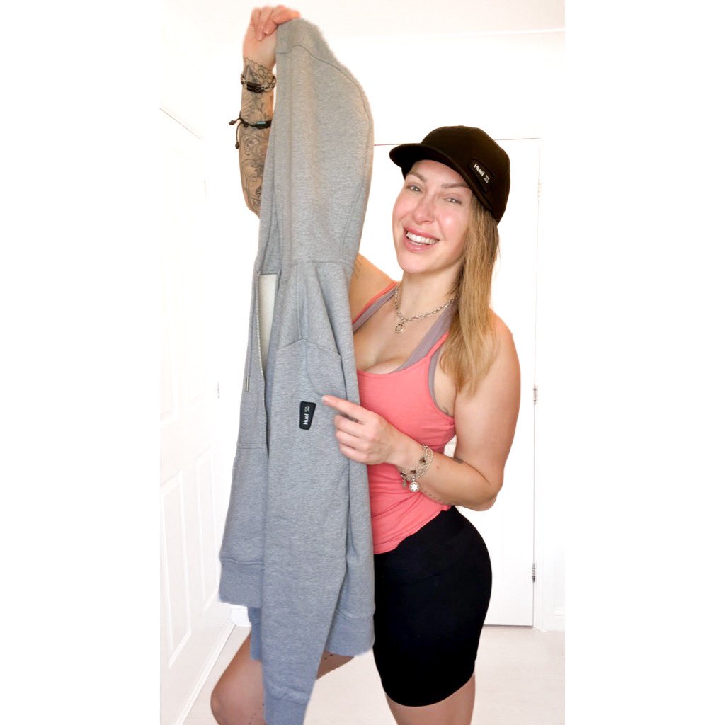 Tracy Kiss 🌎 tweet media