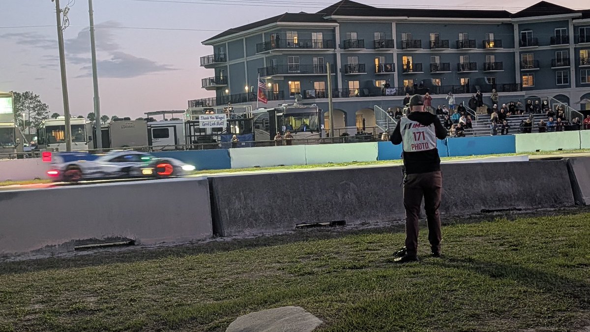 Doug 🏎️🏁🥃 🤳 tweet media