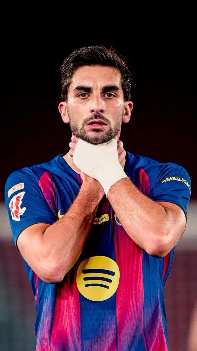 عزوز 💙❤️ tweet media