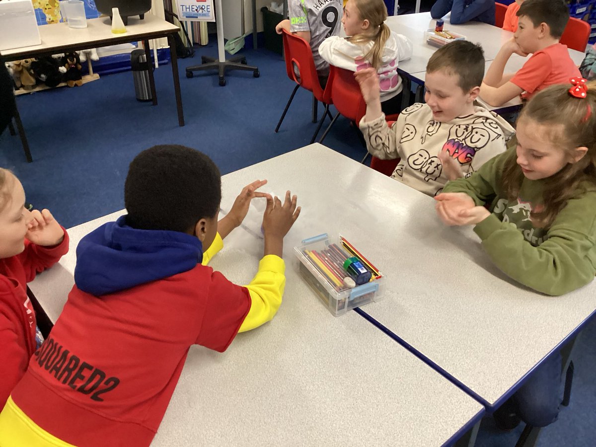 Year 4 Tankersley St Peter's tweet media