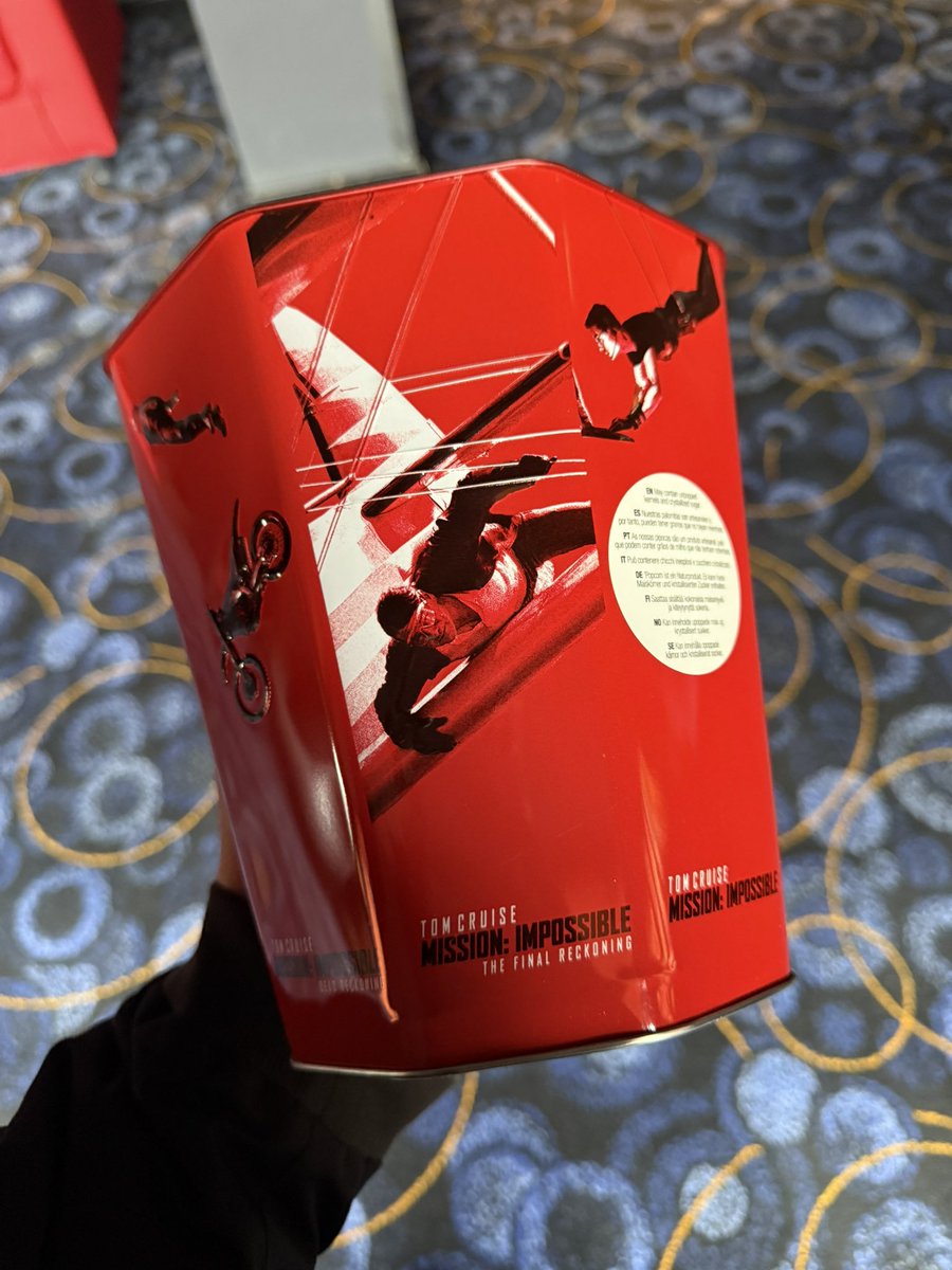 bart 🦇 tweet media