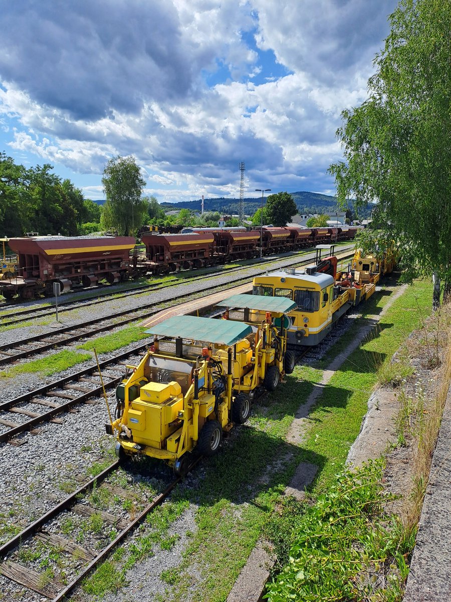 Na skupščini EZTS o preteklih dosežkih in nadaljnjih korakih 🚉

👉 grosuplje.si/objava/1263058 

Fotografije: Evropsko združenje za teritorialno sodelovanje