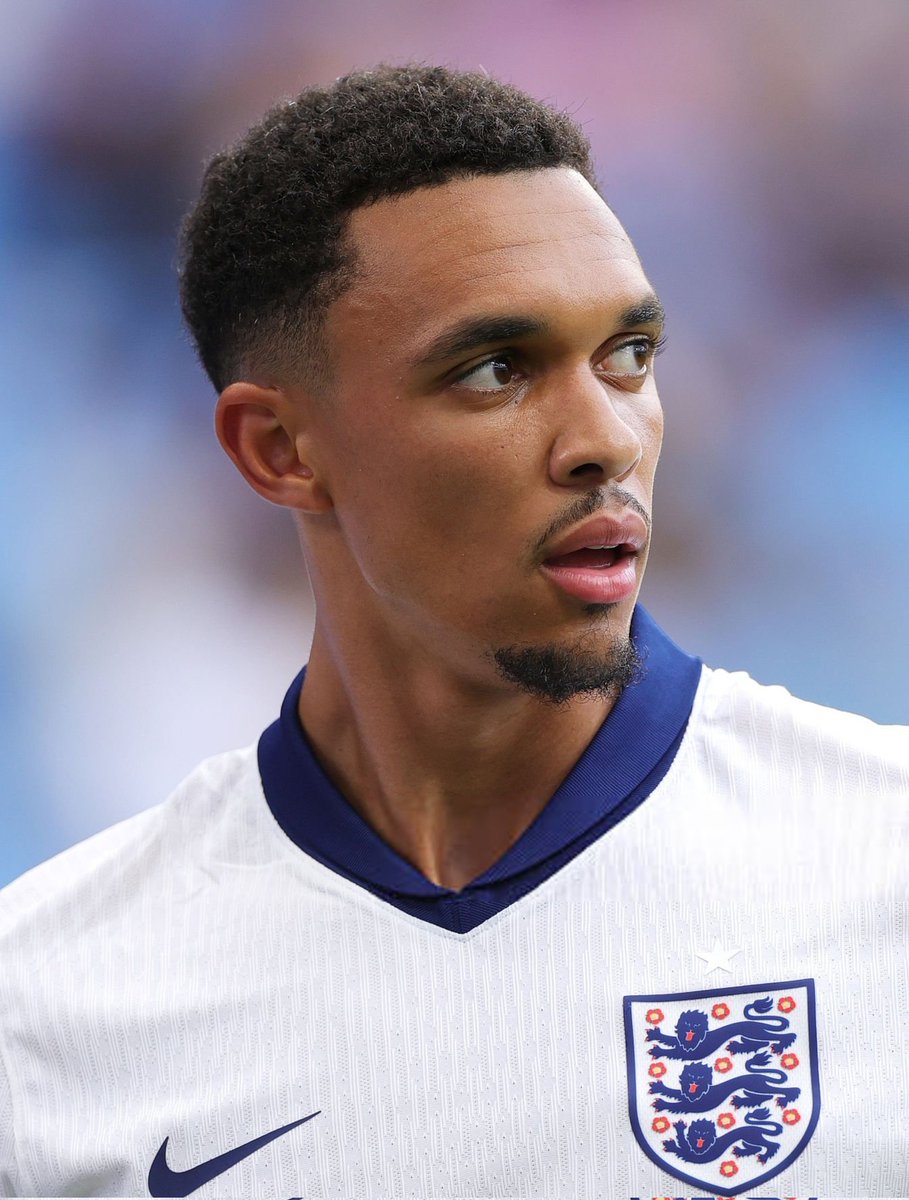 Insider Real tweet media