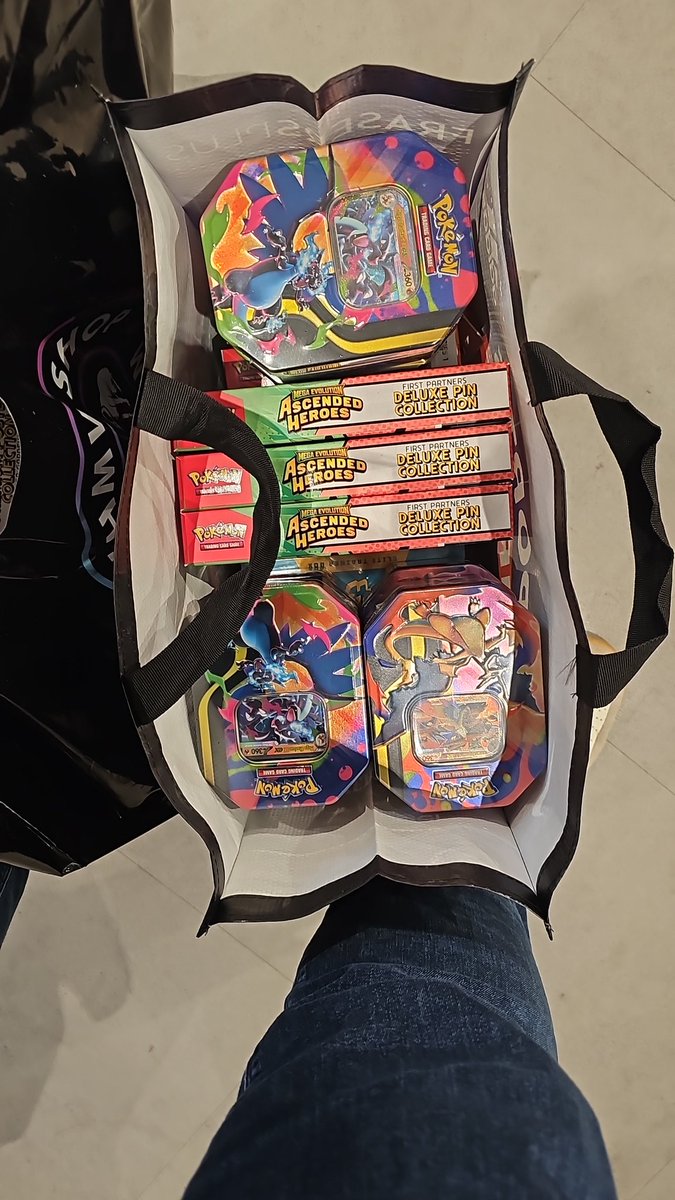 ManningTown tweet media