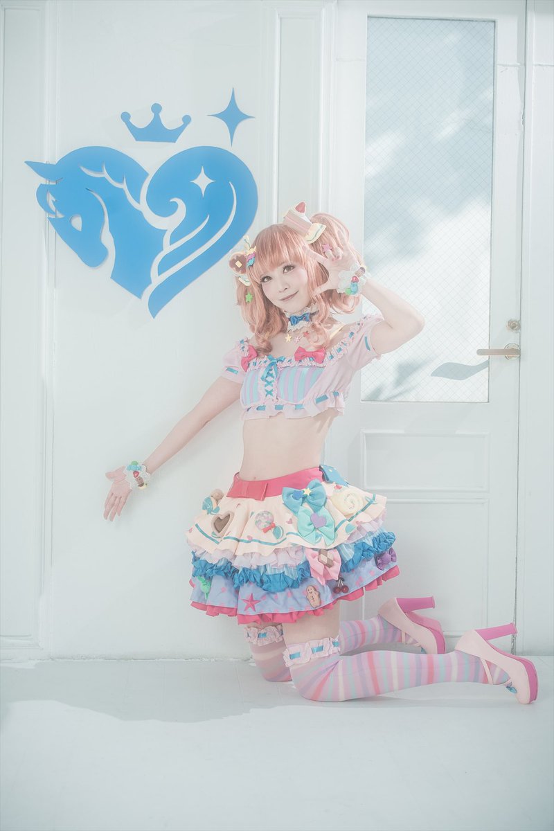 ichigolovehiyu's tweet photo. 【アイドルマスターシンデレラガールズ⭐️グレイトプレゼント⭐️諸星きらり】
[コスプレ]

🦄マークと撮っていただいたきらり✨✨
鹿田さんありがとうございます😊

📷鹿田@cicada_shika 

 #DECADE_of_DRESSES https://t.co/5kDTFAbyTo