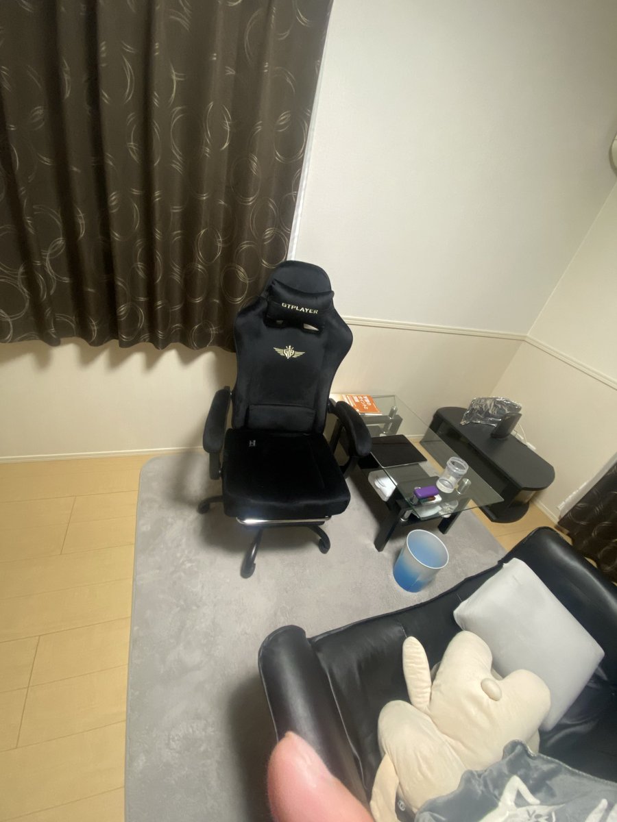 8iE7£ZiN🐺 寝落ちなるじん tweet media