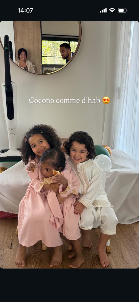 InfluenceuseFR tweet media