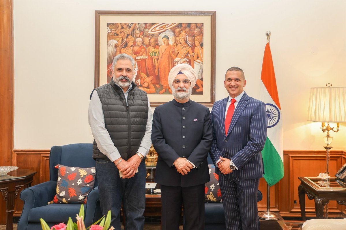 Punjab State Information Commissioner and author Shri Harpreet Singh Sandhu <a href="/iamhsandhu8/">Harpreet Sandhu</a>, along with German NRI, Shri Rajinder Singh Johal, called upon Hon’ble LG, <a href="/LtGovDelhi/">LG Delhi</a>, Sardar <a href="/SandhuTaranjitS/">Taranjit Singh Sandhu</a> at Lok Niwas.