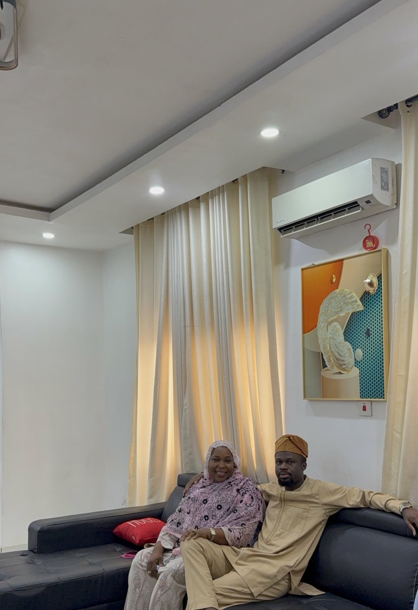 Àgbà Akin tweet media