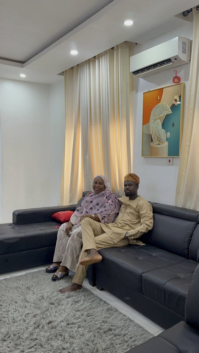 Àgbà Akin tweet media