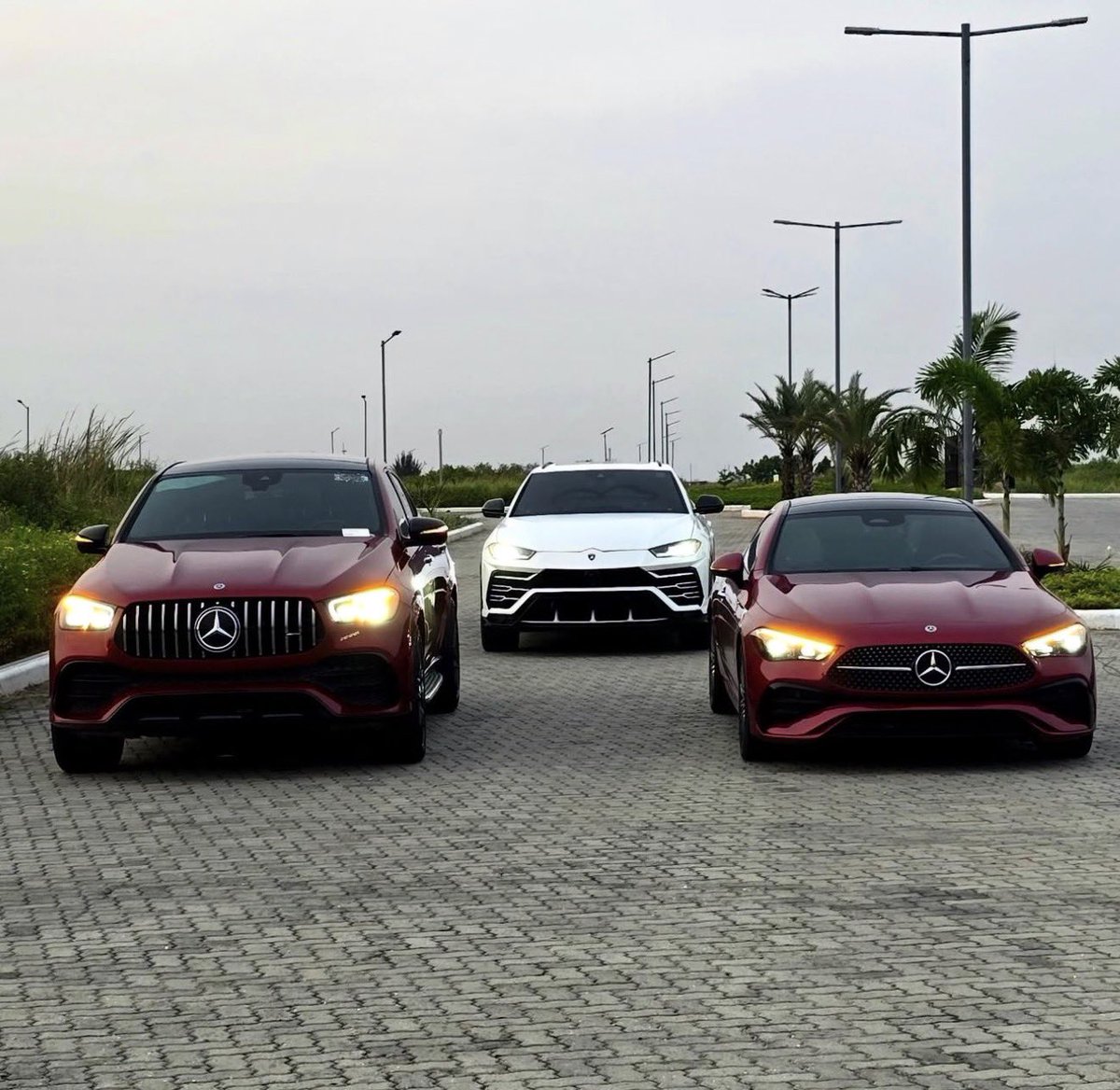 YL_IN_LAGOS tweet media