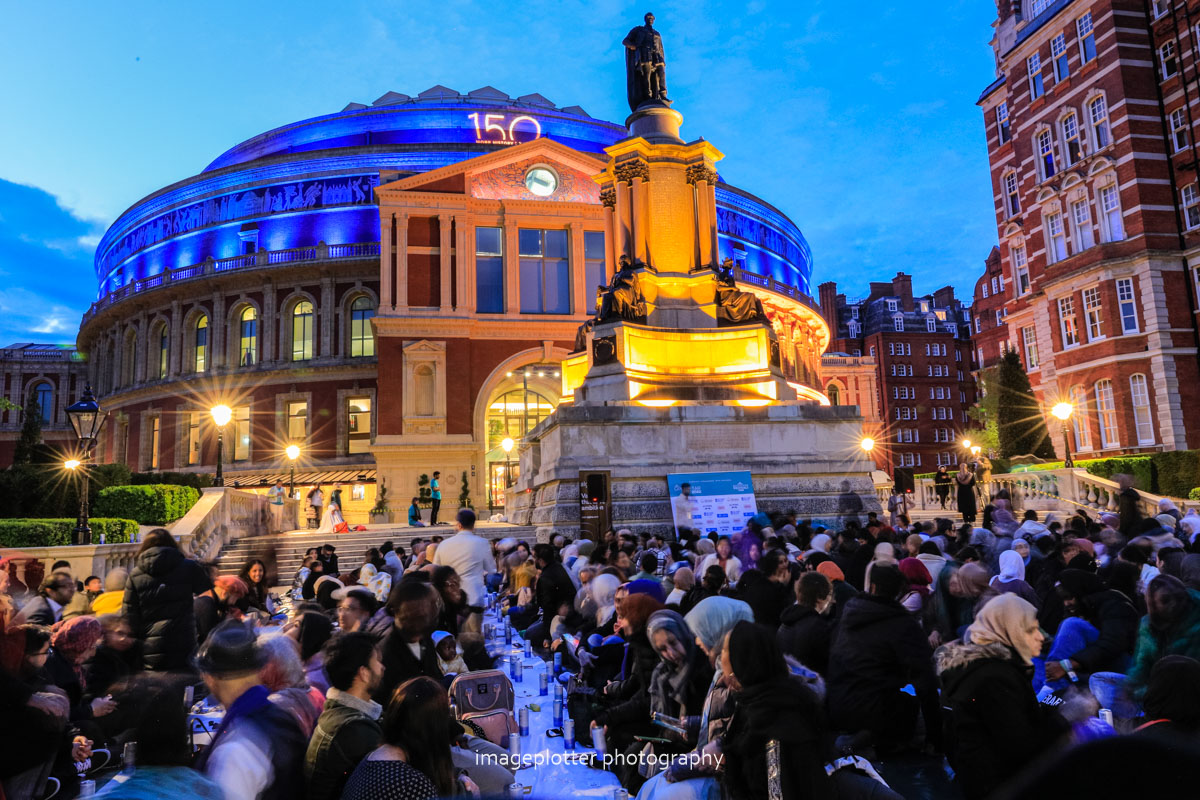 Chris 🕷🐦 tweet media