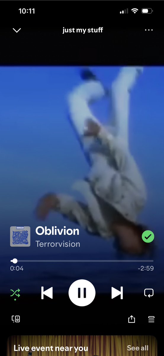 Jo E 💜 tweet media