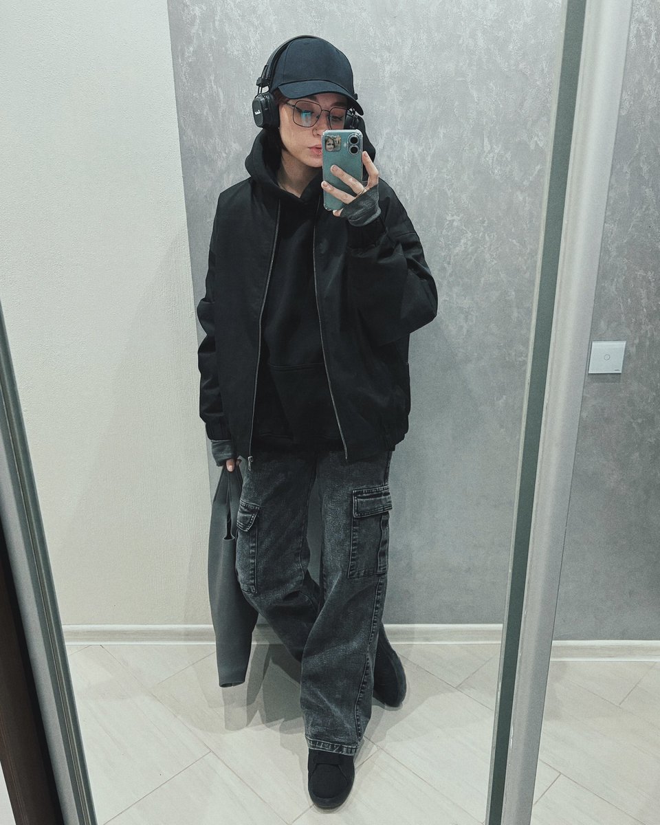 швлнт tweet media