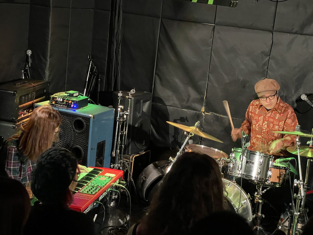 MERRY-GO-ROUND tweet media