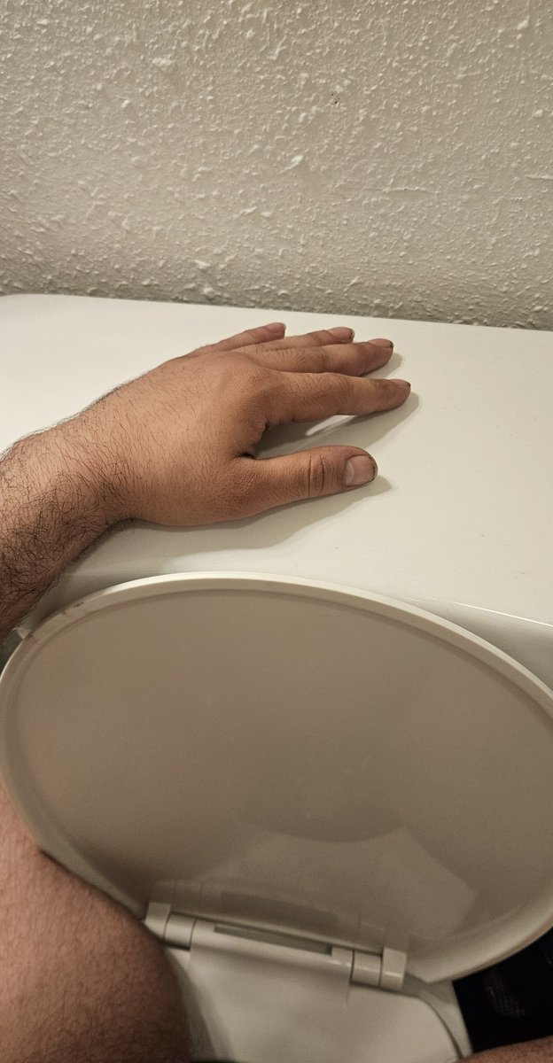 Hum Biddly tweet media