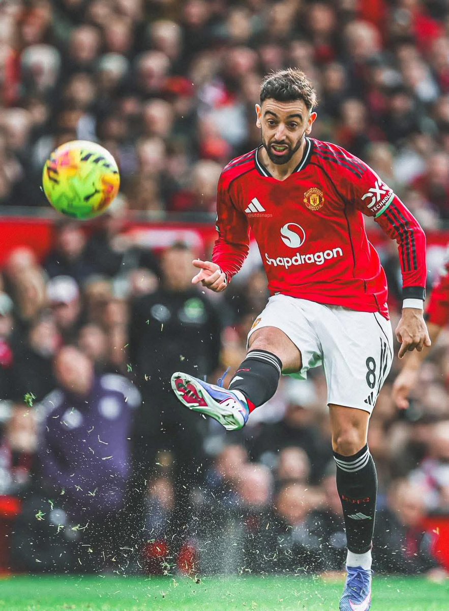 (fan) Alex⁸ tweet media