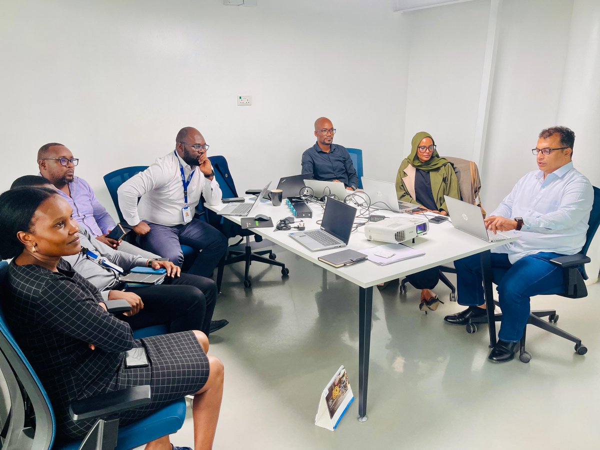 PAIX Data Centres tweet media