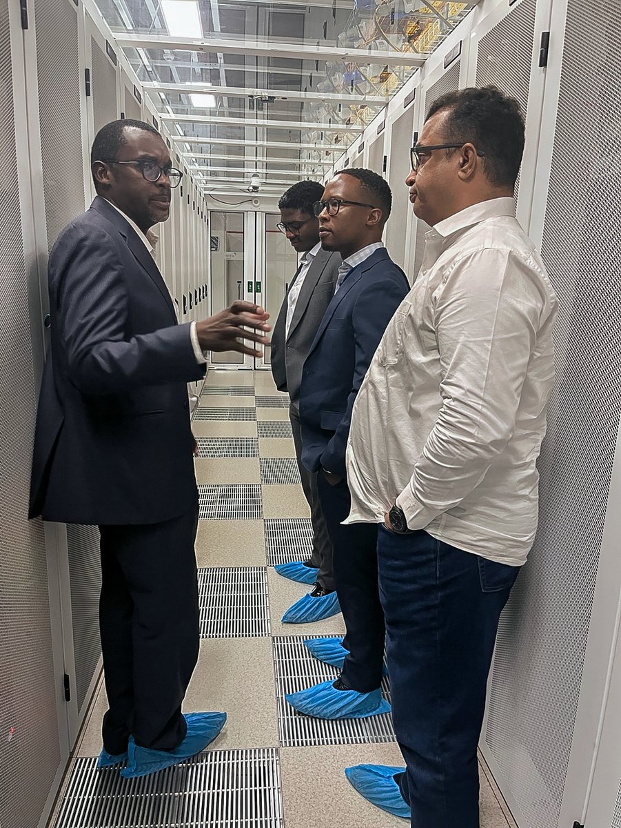 PAIX Data Centres tweet media