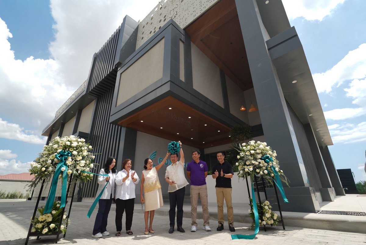 Converge tweet media