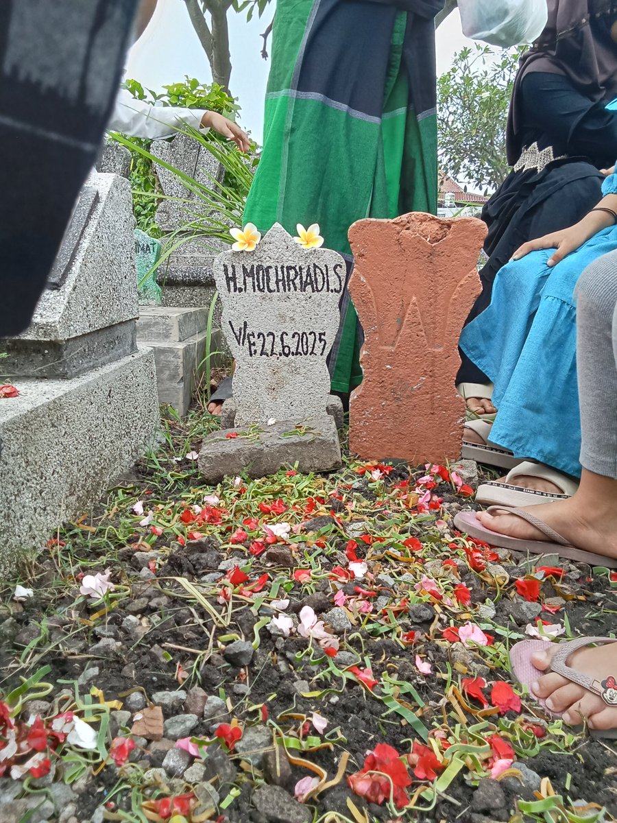 Gallagher tweet media