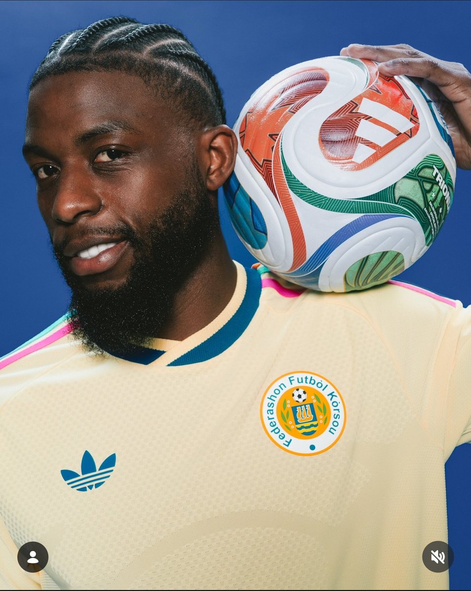 𝕸𝖊𝖑𝖛𝖎𝖓 𝕯. tweet media