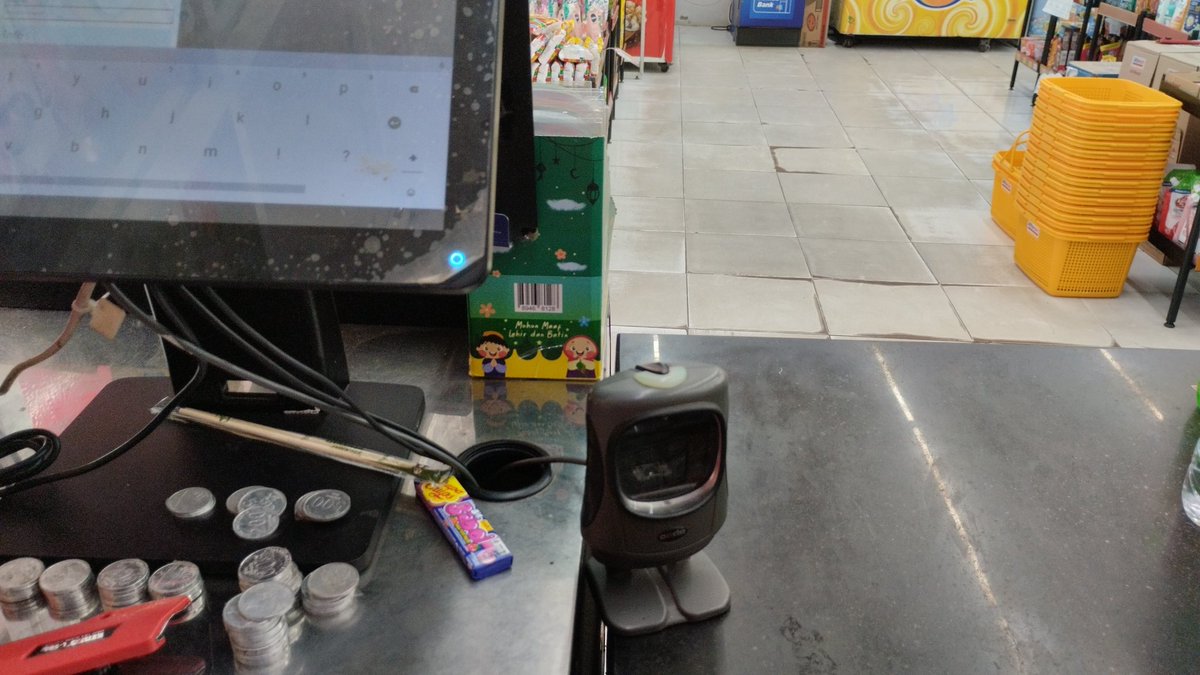 Millie #gapyear free tag tweet media