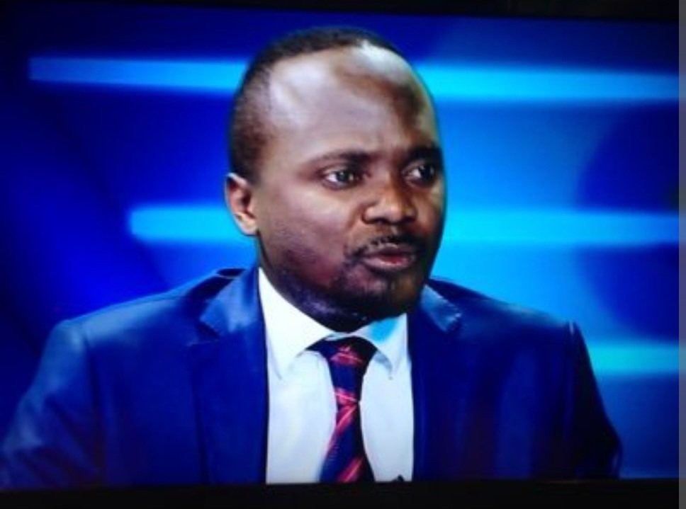 Donc <a href="/TshisolaYan/">Yannick Tshisola</a> le petit pantin qui se voyait dans la peau de Gaëtan Kakudji a fini sa révolution tel un lapin excité 😂😂😂😂😂

Tomona na biso ba rébellion mais oyo ya M23 bis nde rébellion ya ba ignares... Façon balela pe nyar 😂😂😂😂😂😂😂😂 
Rebelle Violeur mabe te?