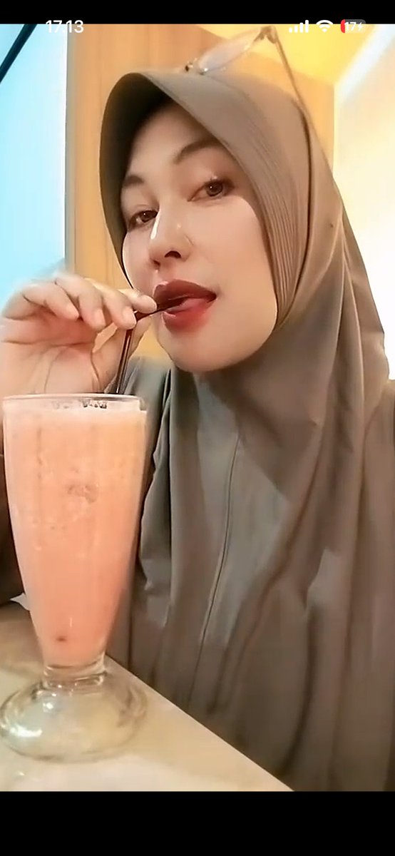 Jonggun28156852's tweet photo. teh risna viral

https://t.co/xqifCVYx1K https://t.co/Rd6NAREtnr