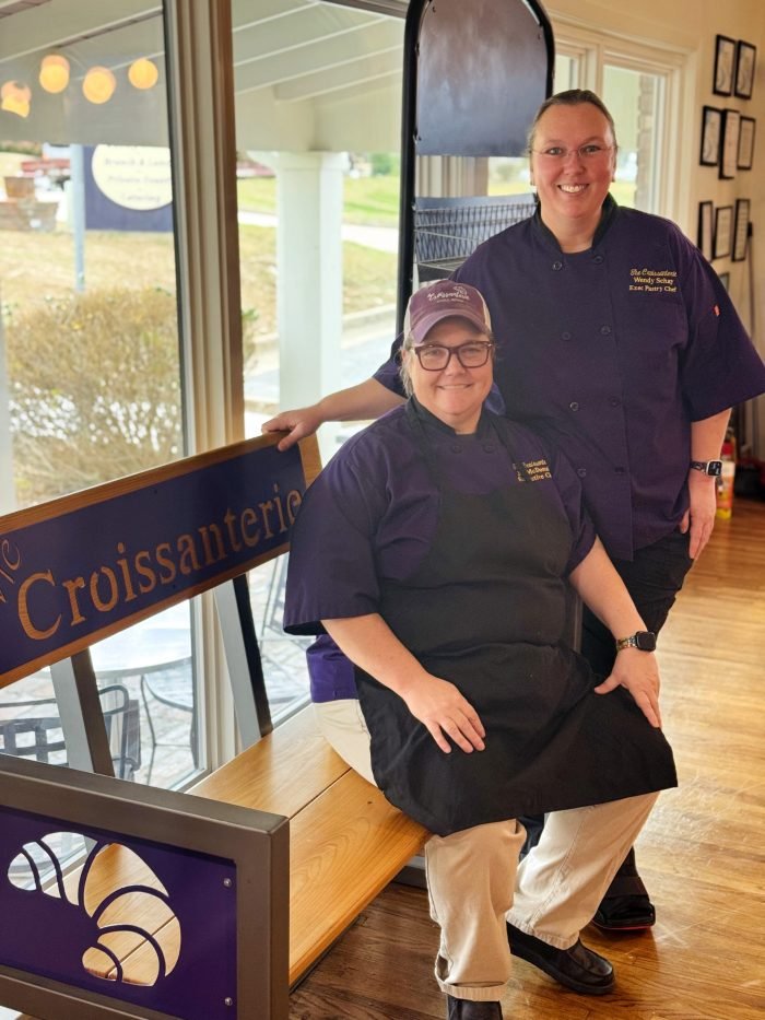 <a href="/catturd2/">Catturd ™</a> The Croissanterie a bakery/restaurant/coffee shop
I think the owners Tweedle Dum and Tweedle Dee are eating a lot of their profits