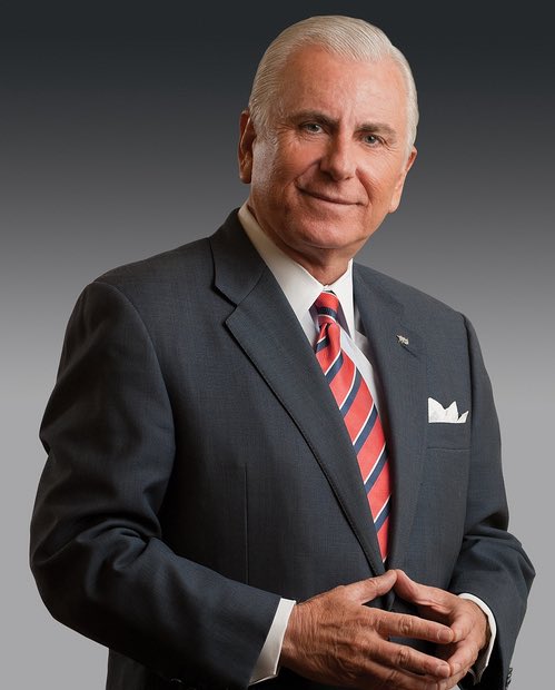 I Wanna Talk to Ralph Sampson (AKA Miguel Sanchez) tweet media