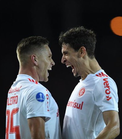 Miku Colorada🇦🇹🟡⚫ tweet media