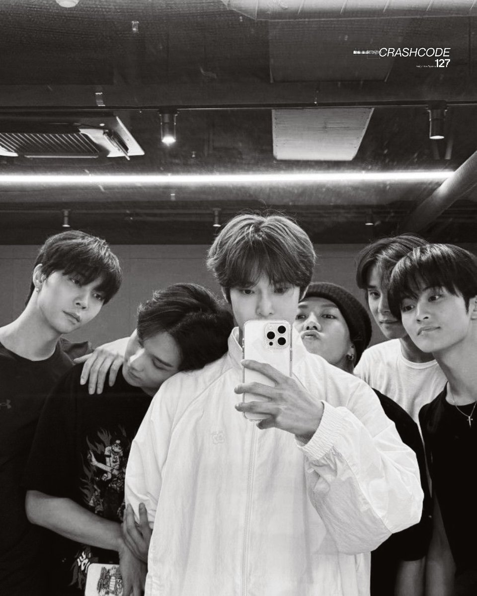 DOYOUNG. tweet media